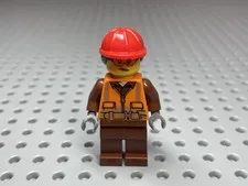 LEGO Minifigure Construction Worker Female Safety Vest Helmet (Alt Head) cty0934