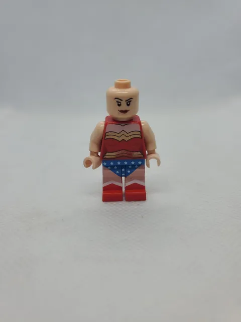 Lego Minifigure-   DC Comics - Wonder Woman