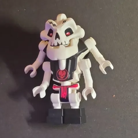 LEGO Ninjago Vintage 2011 Samukai Minifigure