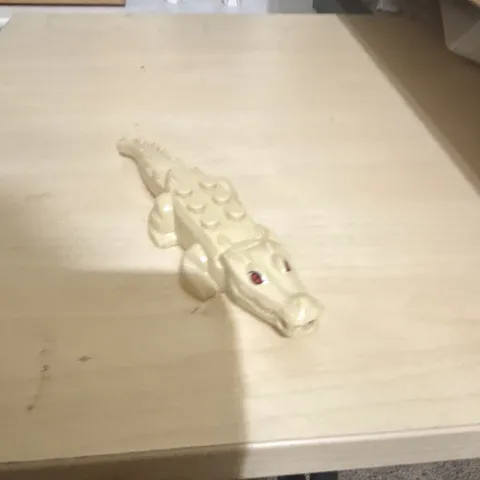 LEGO Printed white crocodile/alligator animal figure red eyes good con