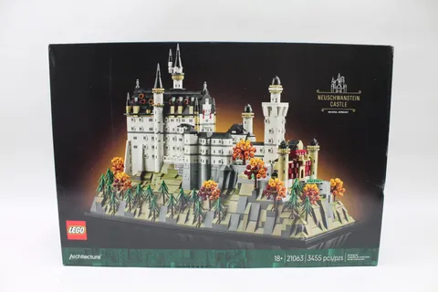 LEGO Architecture Neuschwanstein Castle, 3455 pcs. (21063)