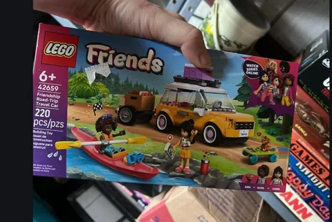 LEGO Friends Friendship Road-Trip Travel Car 42659 Set 220 Pieces