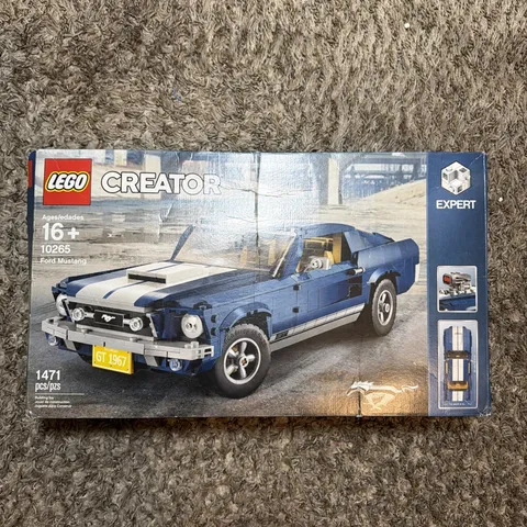 Lego Creator Expert set 10265 Ford Mustang *SEALED BAGS OPENED/DAMAGED BOX*
