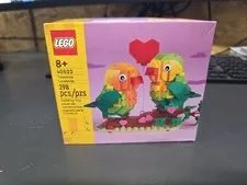 LEGO Seasonal: Valentine Lovebirds (40522)