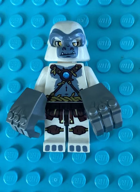 LEGO Legends of Chima 70009 White Gorilla GRIZZAM Minifigure Figure w/Iron Fists