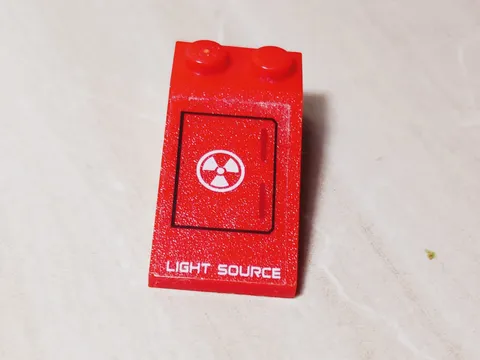 LEGO Star Wars Red Slope LIGHT SOURCE Radiation symbol Radio Active Caution