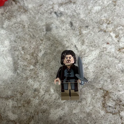 Lego Lord of the Rings Aragorn Strider Minifigure 9472 lor017