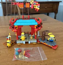 LEGO Minions Kung Fu Battle (75550) - With 3 Minions Keven, Stuart & Otto
