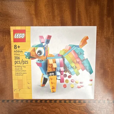 LEGO Piñata 40644 Complete Set 206 Pieces Building Toy Boxed Plastic Age 8+