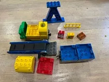 Lego Duplo 5609 Deluxe Train Set Parts Incomplete! Electric Train, Conveyor Belt