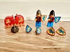 •••Lot 2 Lego Castle Knight Lion Crusader Minifigures w/ Extras Must See!!•••