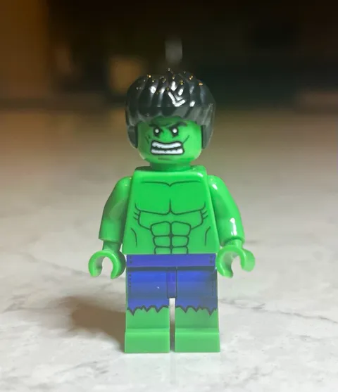 LEGO Hulk Minifigure Green Superhero Figure w/ Black Hair, sh0037