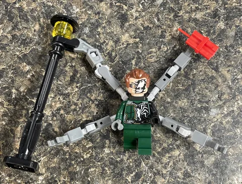 LEGO Super Heroes Dr. Octopus Minifigure Spider-Man Half Venom Venomized 76275
