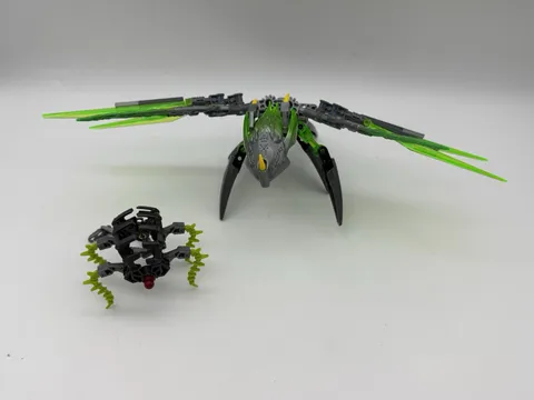 LEGO Bionicle Uxar Creature Of Jungle 71300 Complete 89 Parts No Box No Manual