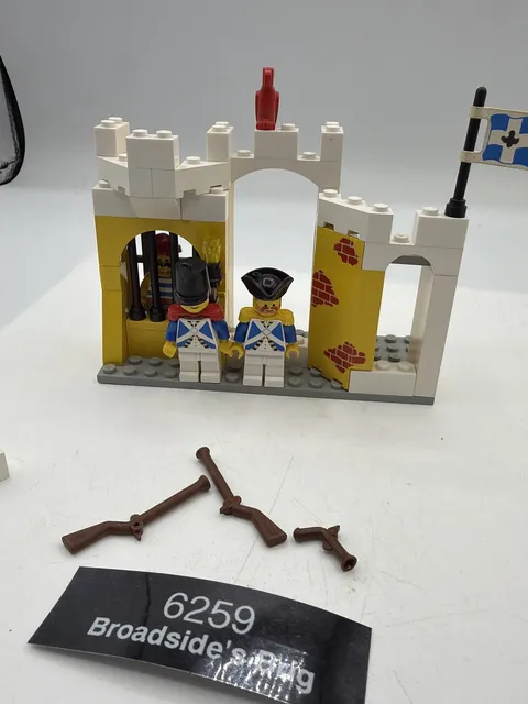 LEGO: Broadside's Brig - 6259 - Complete (100.0%) - No Box or Manual