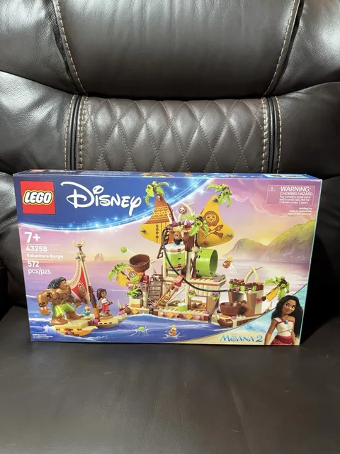 LEGO Disney Moana 2 Kakamora Barge Kids Toy Maui Moana 43258 BRAND NEW SEALED