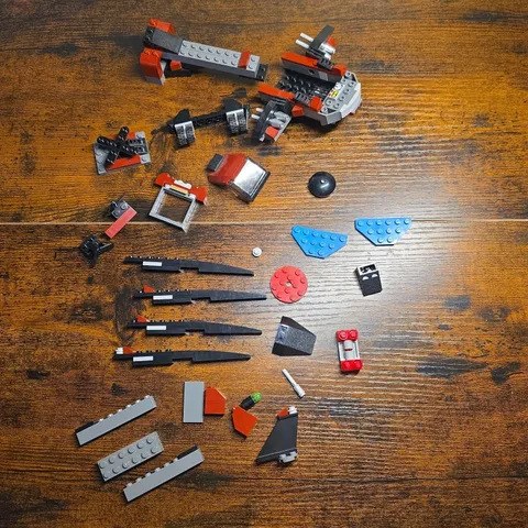 LEGO Marvel Super Heroes 6866 Wolverine's Chopper Showdown Parts Incomplete Lot