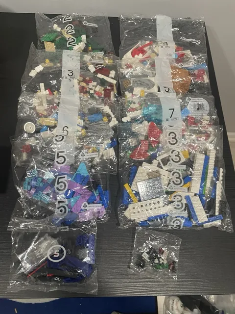 LEGO 8 Sealed Bags of Random Sets Never Opened