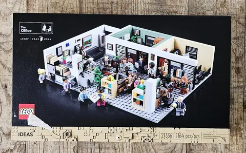 LEGO Ideas The Office Set 21336 Dunder Mifflin Factory Sealed Box New