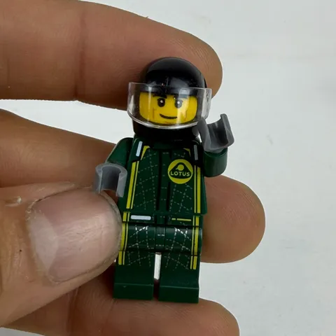 LEGO Minifigure Lotus F1 Racing Driver Dark Green Suit Helmet Racers Figure