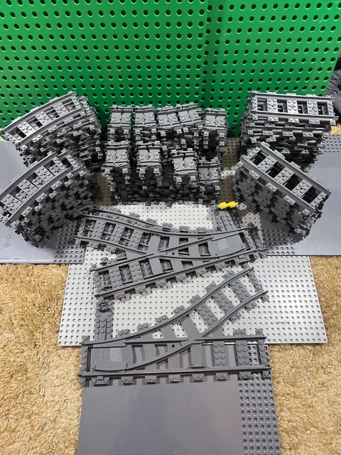 LEGO Train Track Lot 136pc Straight Curve Flex Switch RC Track 53400 53401 53404