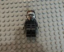 Lego Star Wars Supreme Leader Kyle Ren Minifigure sw1072