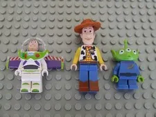 * New * Lego Disney Toy Story  Minifiugers Buzz, Woody, Alien   *Free Shipping*