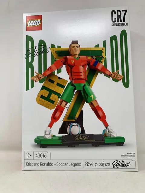 LEGO Editions 43016 Cristiano Ronaldo Soccer Legend 854pcs CR7 Siuuu New Sealed