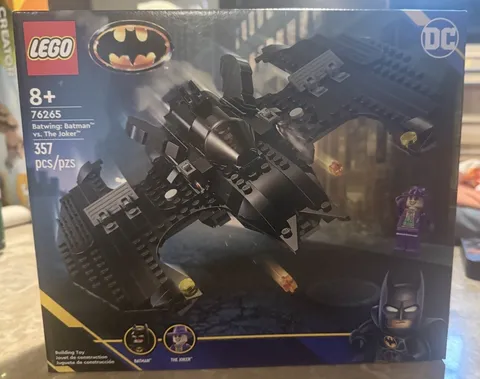 LEGO Super Heroes: Batwing: Batman vs. The Joker 76265 Brand New