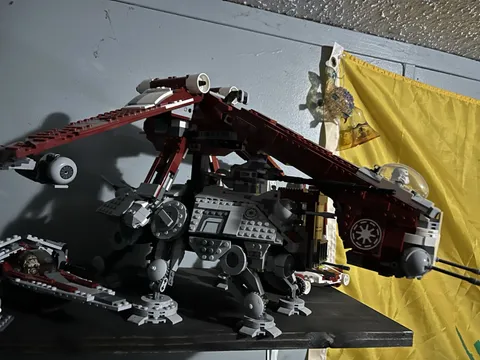 LEGO Star Wars Republic Gunship Large Red/Gray Spaceship Vehicle Build Assembled