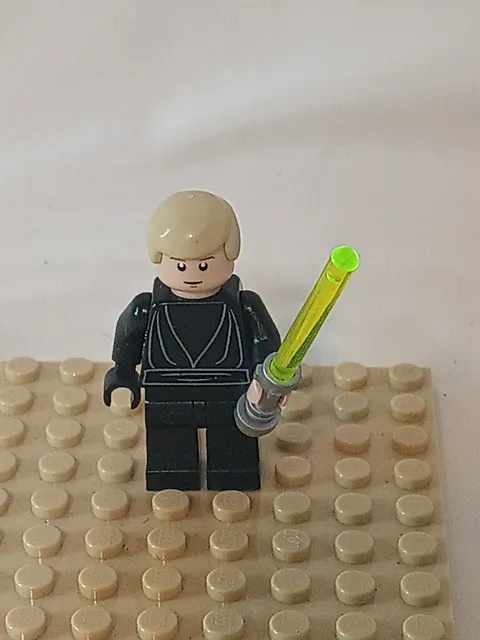 LEGO Minifigure Star Wars Luke Skywalker sw0395 From Desert Skiff 9496