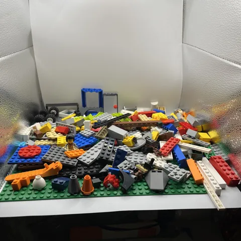 LEGO 5 LBS Builder Starter Kit -- Bricks Parts Pieces Lot 100% Genuine Clean