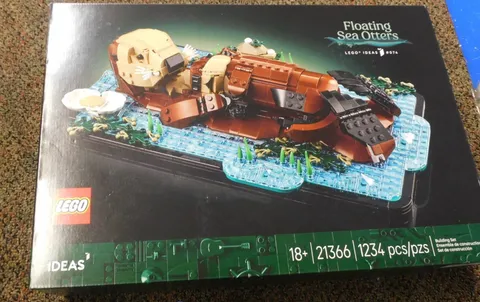 LEGO - Ideas Floating Sea Otter - 21366 - Ages 18+ - 1,234 Pcs - New/Sealed