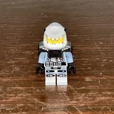 THE LEGO NINJAGO MOVIE Shark Army Great White Minifigure 10739 njo362 Scuba Suit