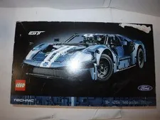 LEGO 42154 TECHNIC: 2022 Ford GT *WORN BOX*