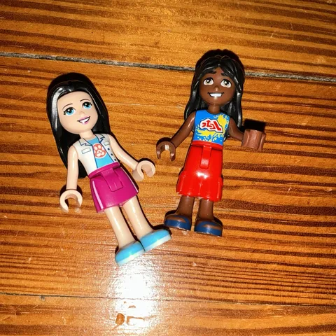 LEGO Friends Mini Figure Minifigure Lot Of Two Girls AA Vet
