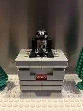 LEGO Star Wars Astromech Droid R2-Q5 Minifigure Rare Retired SW0213