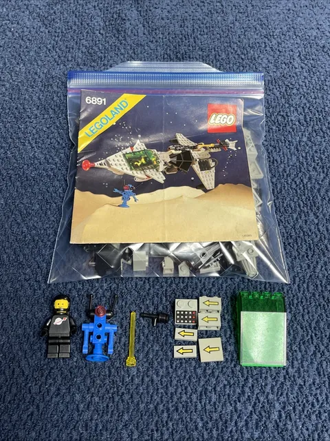 LEGO Classic Space 6891 Gamma V Laser Craft 100% Complete W/Instructions 