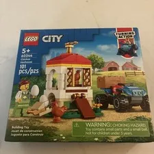 LEGO CITY: Chicken Henhouse (60344)