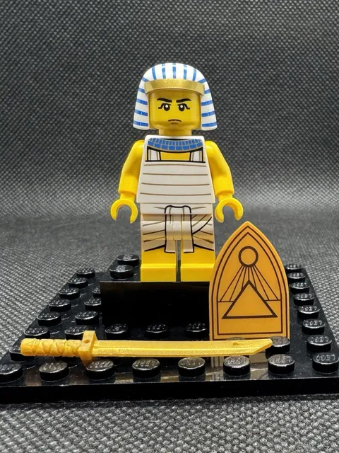 LEGO Minifigures Series 13 Egyptian Warrior ***INCORRECT SWORD***