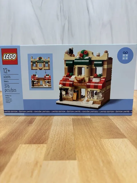 LEGO 40696 Bakery Limited Edition New And Sealed In Box!