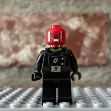 Lego Minifigure, Item sh0107, Red Skull with Dark Brown Belt, Super Heroes