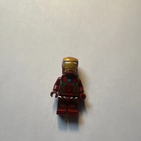 CUSTOM Iron Man Minifigure w/ Helmet LEGO Marvel Iron Man compatible with Lego