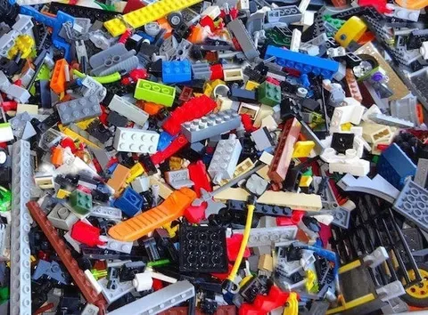 Preowned Unsorted Bulk LEGO® Pieces - 1lb