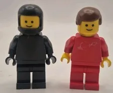 LEGO Classic Black & Red Spaceman Space Helmet Lot (2) 