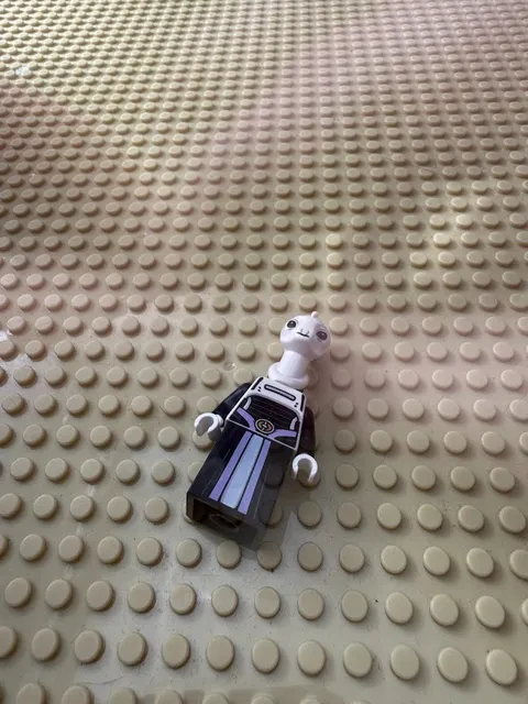 LEGO Star Wars - Lama Su Kaminoan Minifigure - From 75433