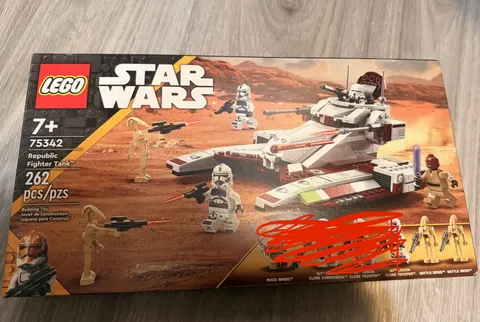 BUILT AND DROIDS ONLY LEGO Star Wars 75342 Republic Fighter Tank Building Toys