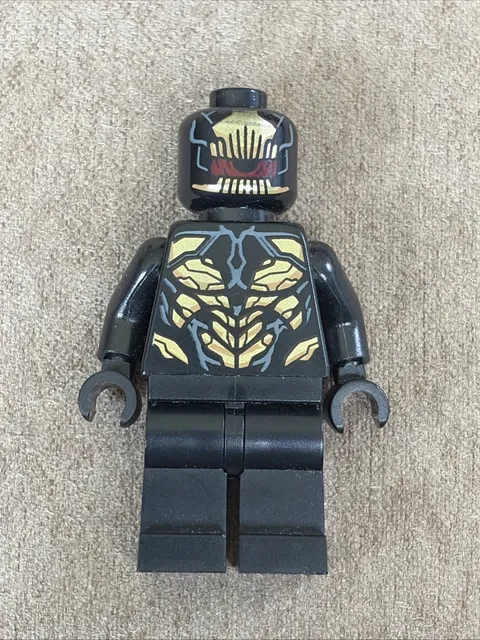 Lego Marvel Outrider - Missing Shoulder Armor Pad sh562 Minifig Minifigure