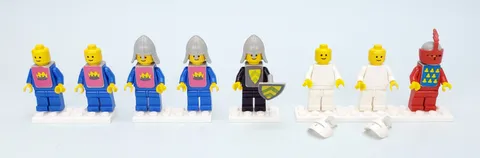 LEGO 6075 / 375 - Vintage Yellow Castle - Knight Minifigure Lot w/ Visors - 1978