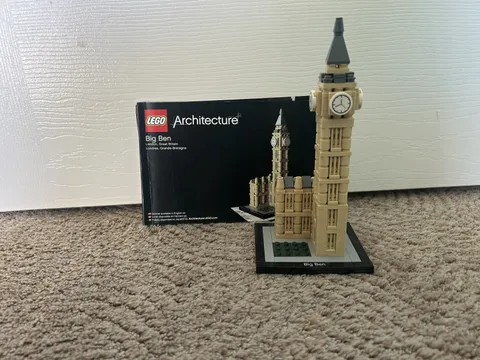 LEGO ARCHITECTURE: Big Ben (21013) - Complete without box, Used
